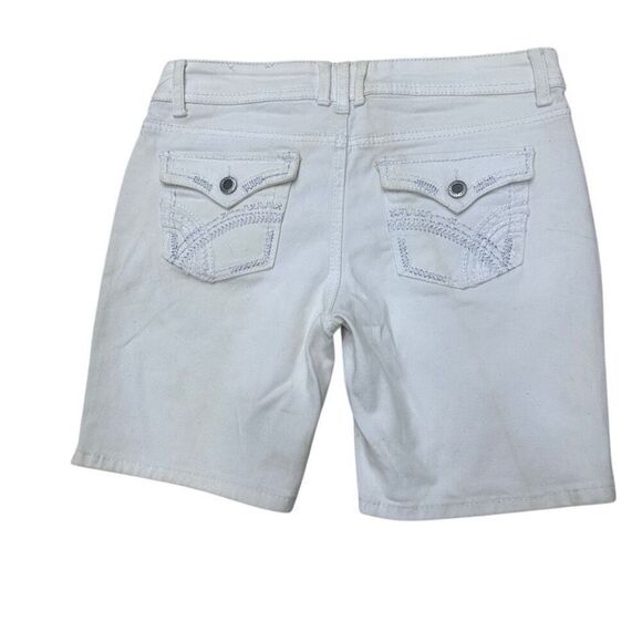 Apollo Jean Shorts Women's Size 10 White Mid-rise Flap Pockets Silver Stitching - Picture 4 of 10